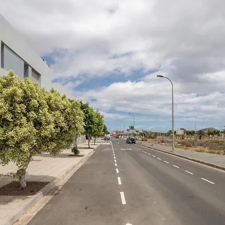 Daire Luxury Workfriendly Far Ocean Views Vecindario (Gran Canaria)