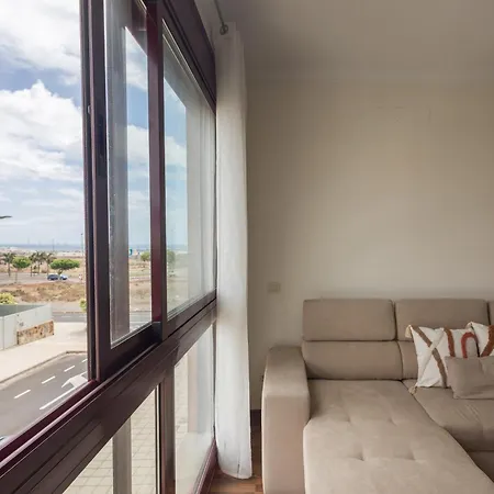 Luxury Workfriendly Far Ocean Views * Vecindario