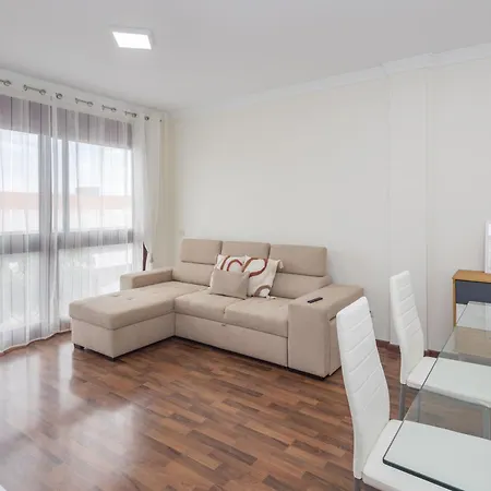 Luxury Workfriendly Far Ocean Views *