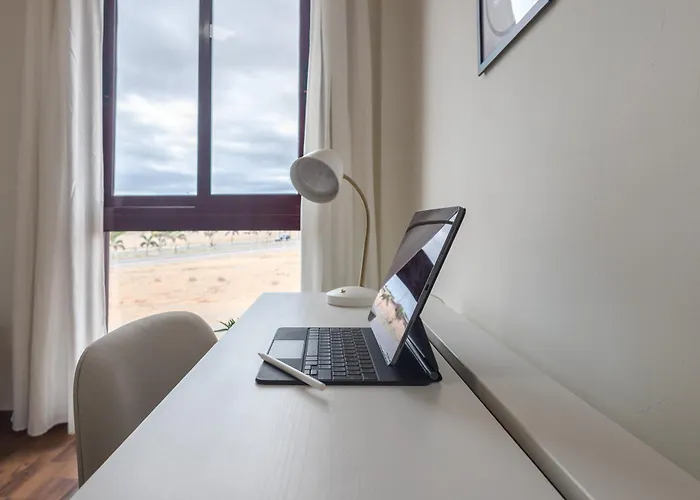 Luxury Workfriendly Far Ocean Views Apartman Vecindario