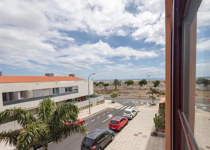 Luxury Workfriendly Far Ocean Views