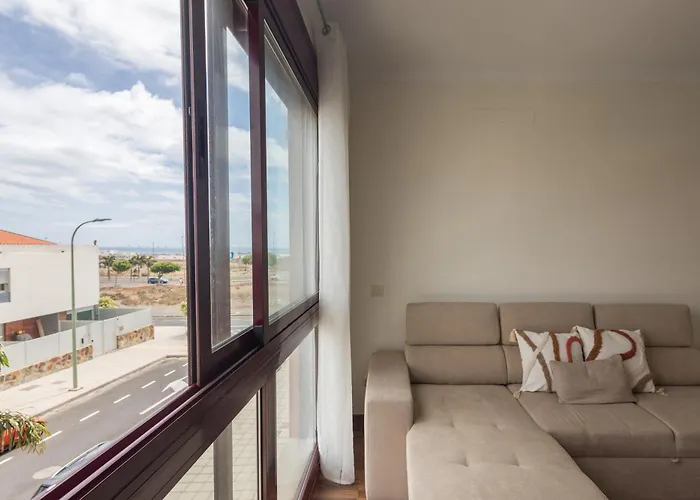 Luxury Workfriendly Far Ocean Views * Vecindario