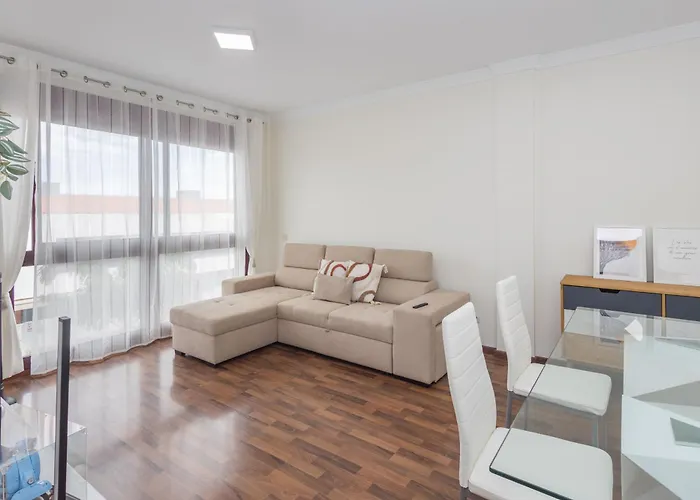 Luxury Workfriendly Far Ocean Views *